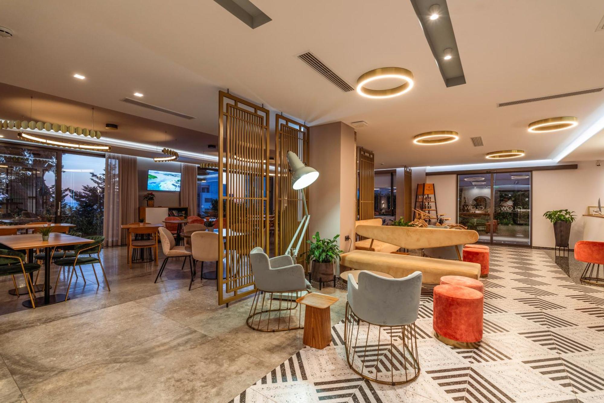 Glow Boutique Hotel & Suites Саранда Экстерьер фото