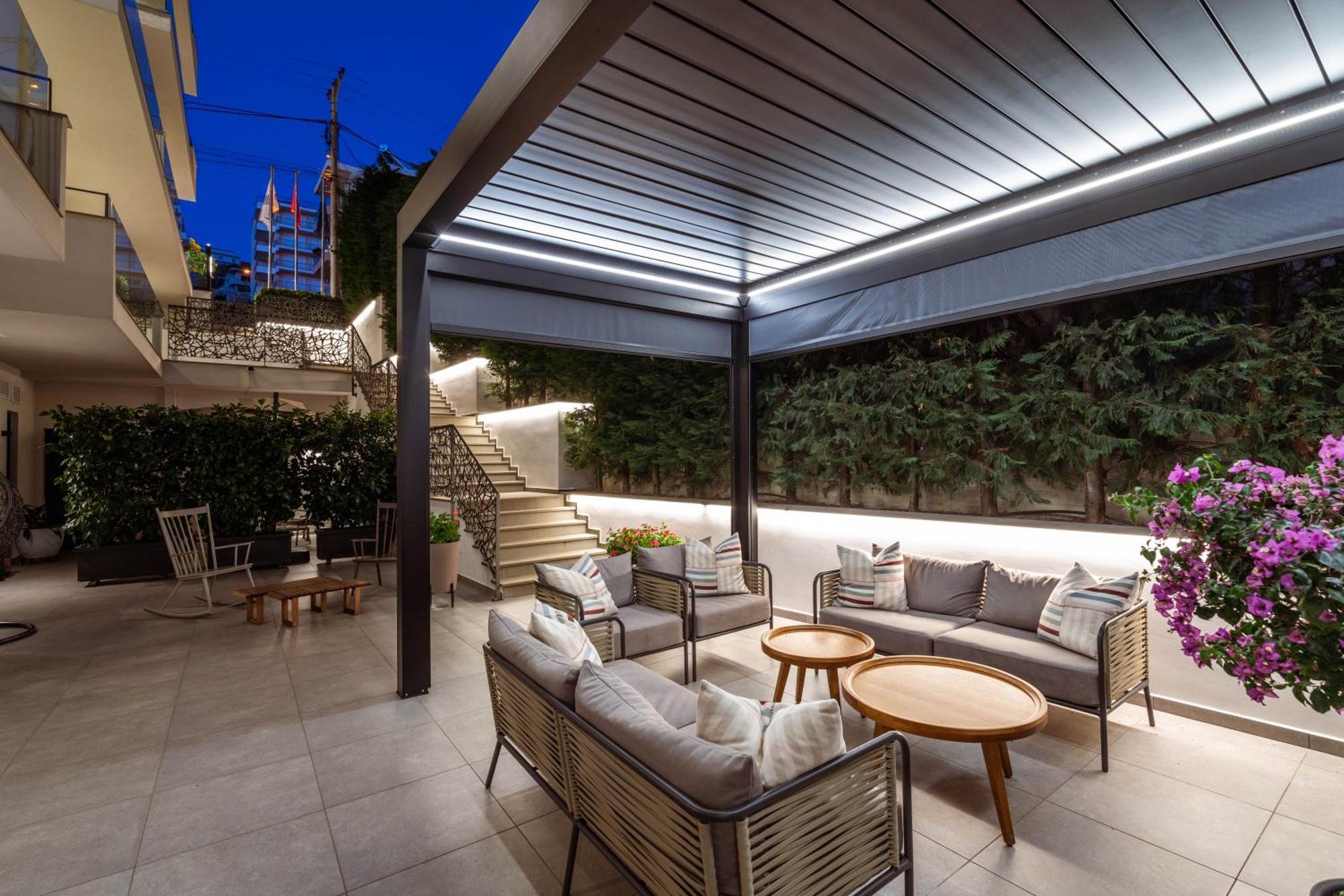 Glow Boutique Hotel & Suites Саранда Экстерьер фото