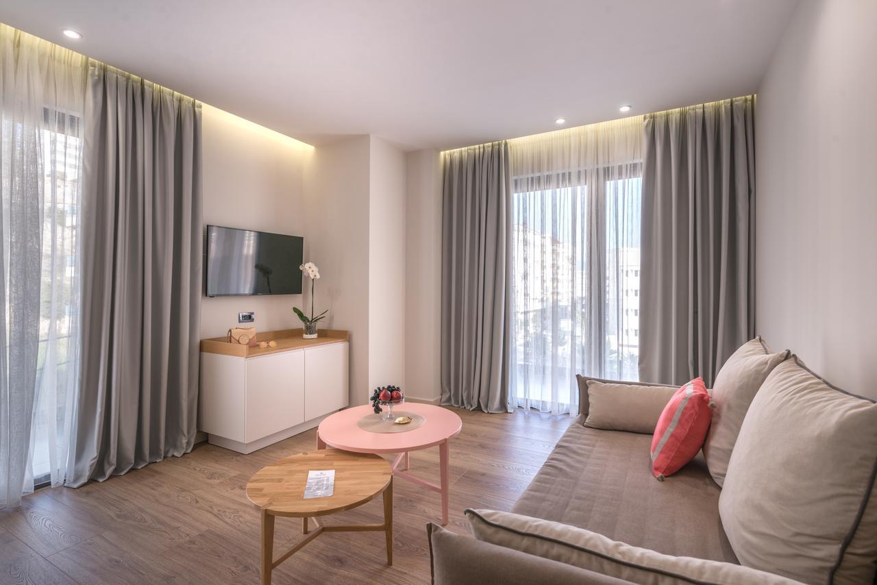 Glow Boutique Hotel & Suites Саранда Экстерьер фото